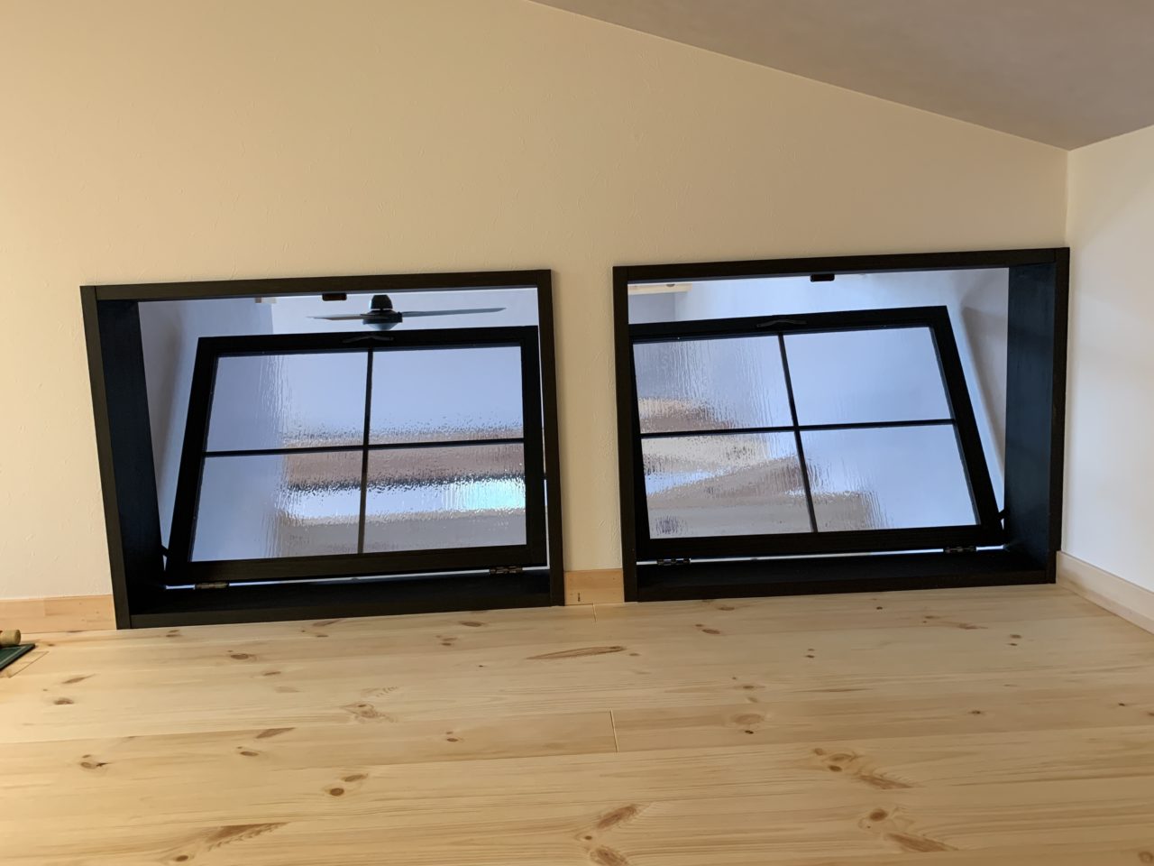 小屋裏の建具